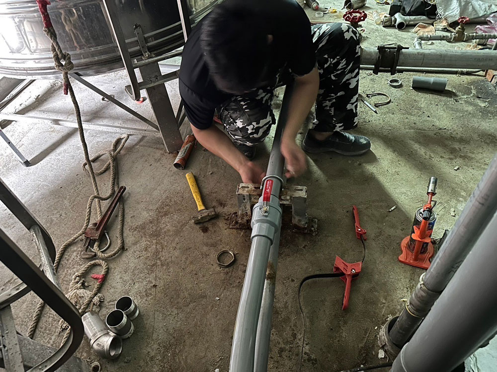 水塔改管工程08